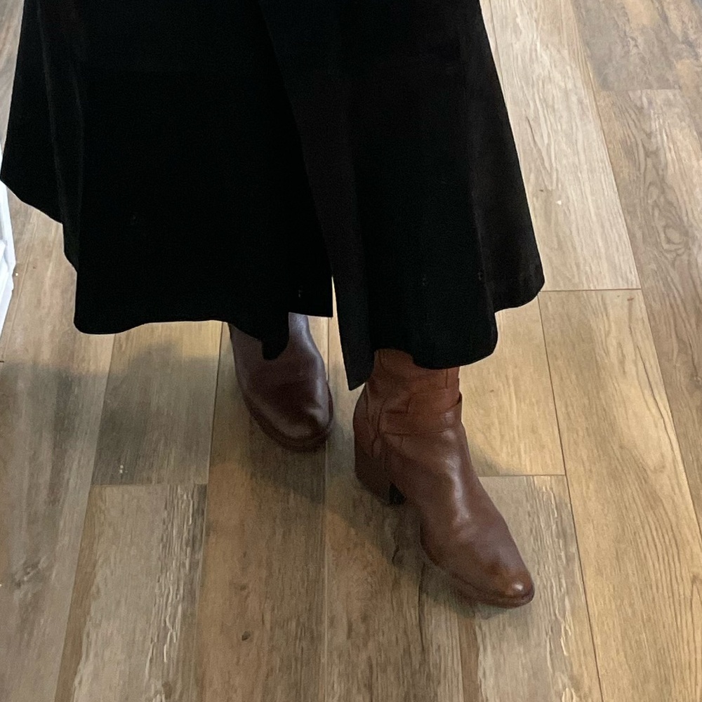 Brown Leather Knee-High Boots - Picture 11 of 11